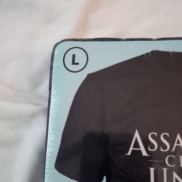 Assassin's Creed Unity Tee Shirt - Picture 3 of 4